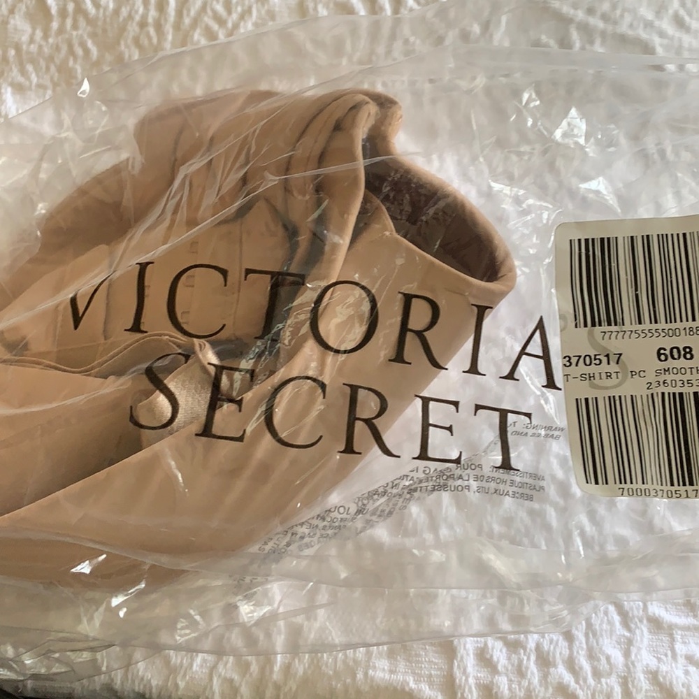 Brand new Victoria Secret Bra